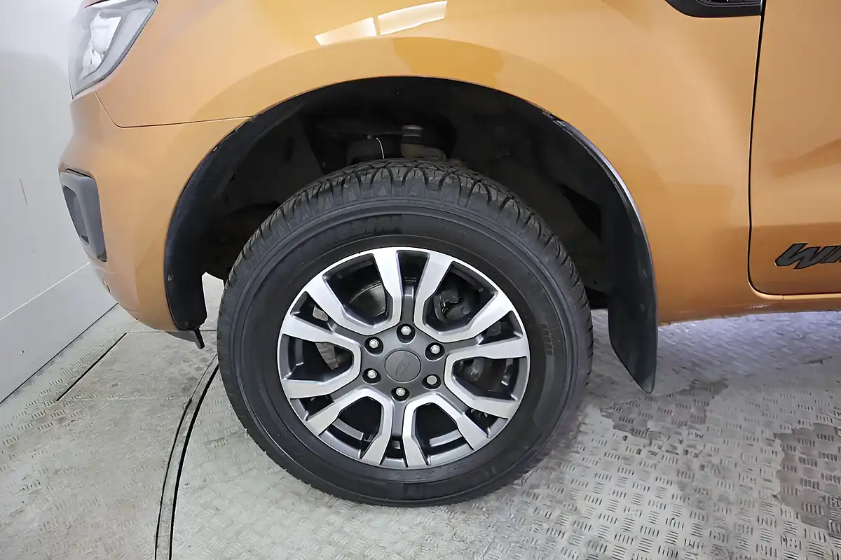 Used 2019 Ford Ranger Wildtrak Orange - Interior and Exterior details 10