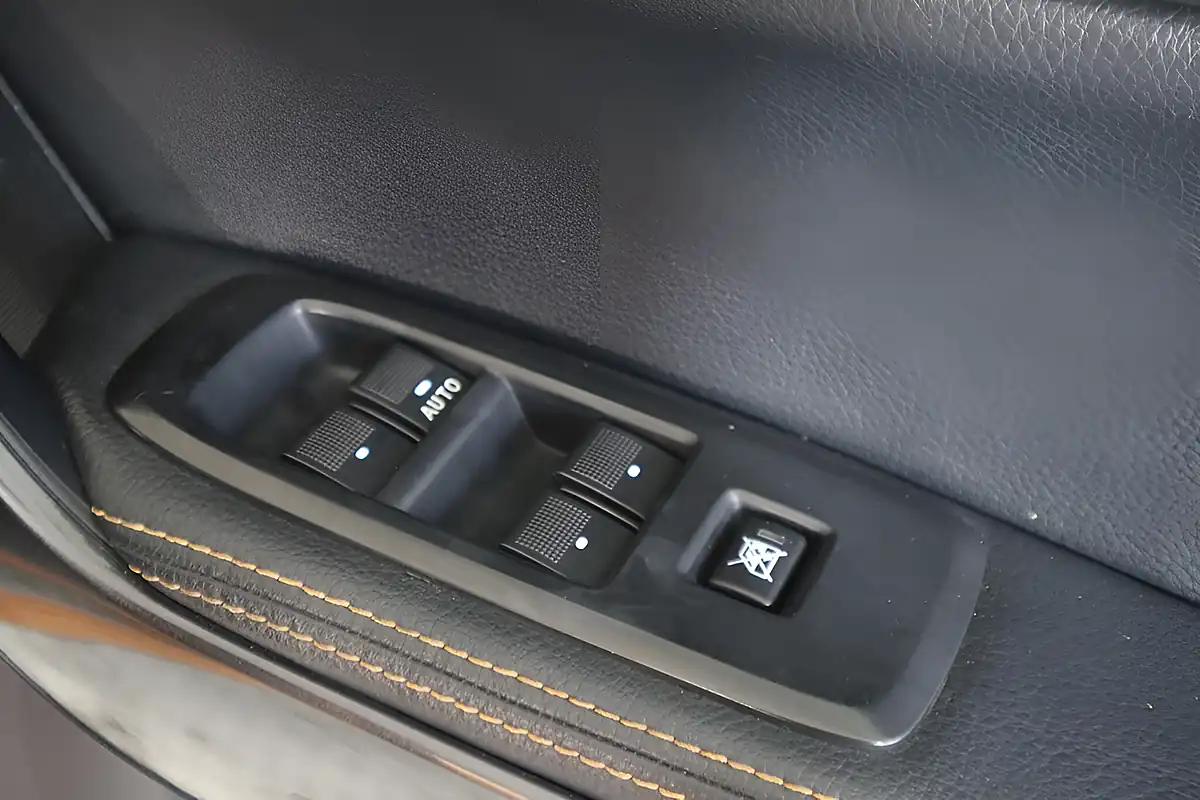 Used 2019 Ford Ranger Wildtrak Orange - Interior and Exterior details 20