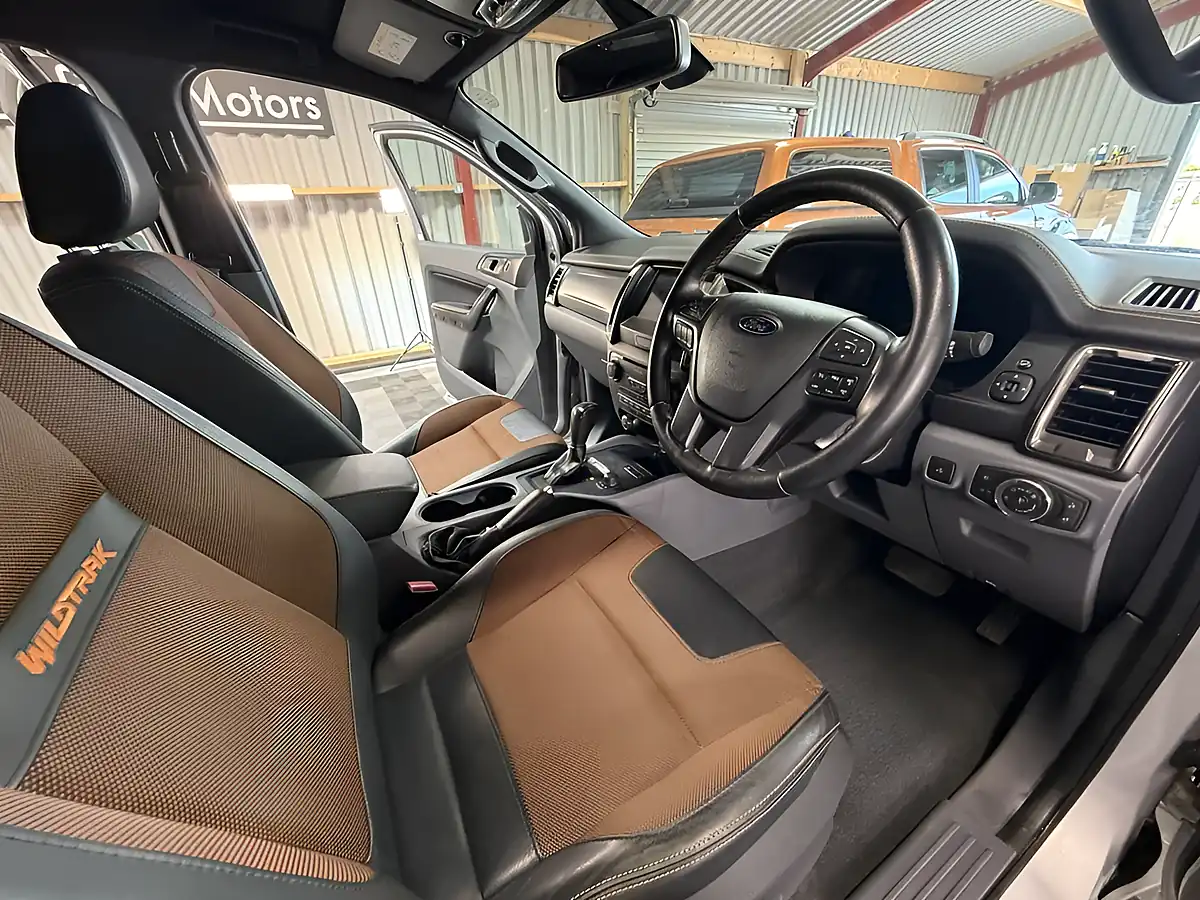 Used 2019 Ford Ranger Wildtrak Silver - Interior and Exterior details 11