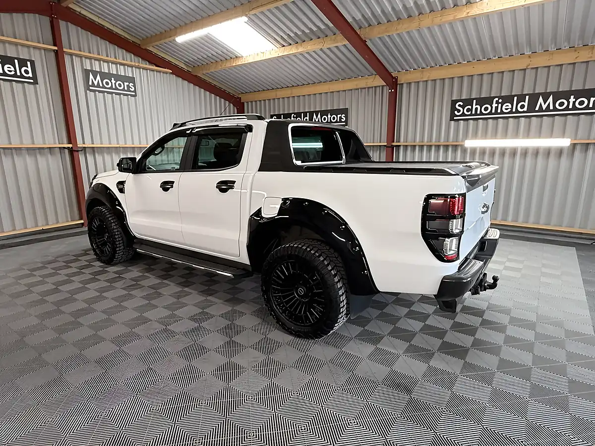 Used 2019 Ford Ranger Wildtrak White - Interior and Exterior details 18