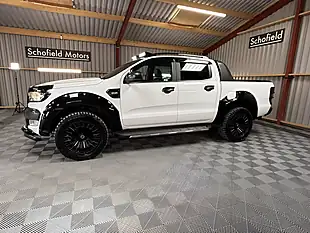 Used 2019 Ford Ranger Wildtrak White - Interior and Exterior details 19