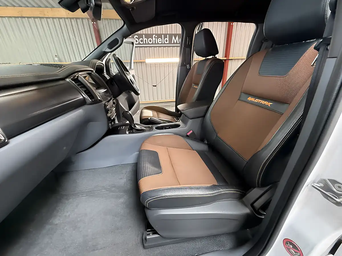 Used 2019 Ford Ranger Wildtrak White - Interior and Exterior details 9
