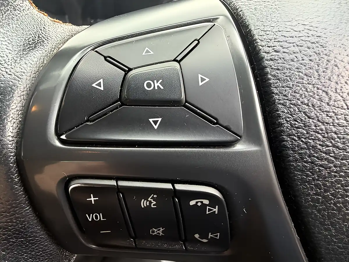 Used 2019 Ford Ranger Wildtrak White - Interior and Exterior details 17