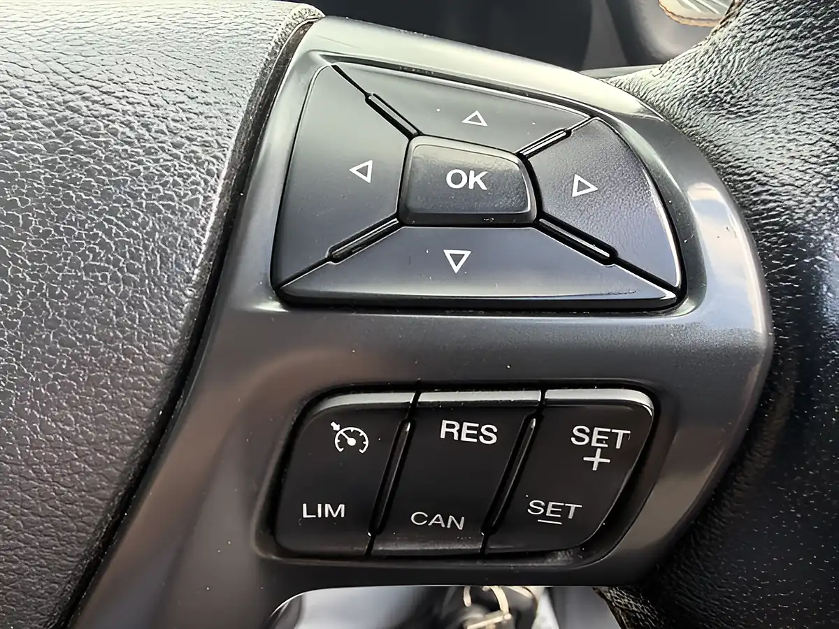 Used 2019 Ford Ranger Wildtrak White - Interior and Exterior details 20