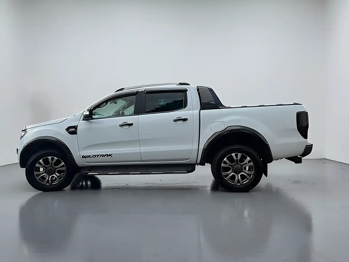 Used 2019 Ford Ranger Wildtrak White - Interior and Exterior details 6
