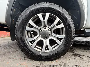Used 2019 Ford Ranger Wildtrak White - Interior and Exterior details 8