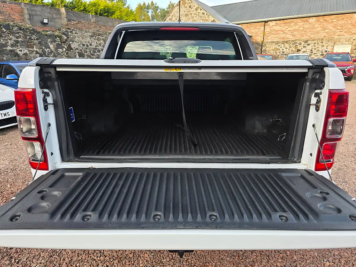 Used 2019 Ford Ranger Wildtrak White - Interior and Exterior details 19