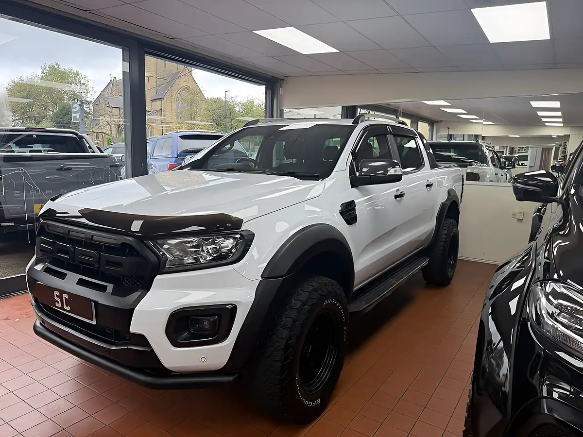 Used 2019 Ford Ranger Wildtrak White - Interior and Exterior details 8