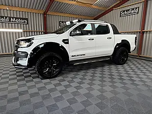 Used 2019 Ford Ranger Wildtrak White - Interior and Exterior details 15