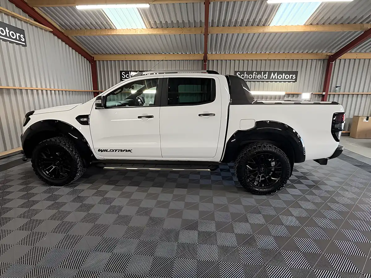 Used 2019 Ford Ranger Wildtrak White - Interior and Exterior details 20