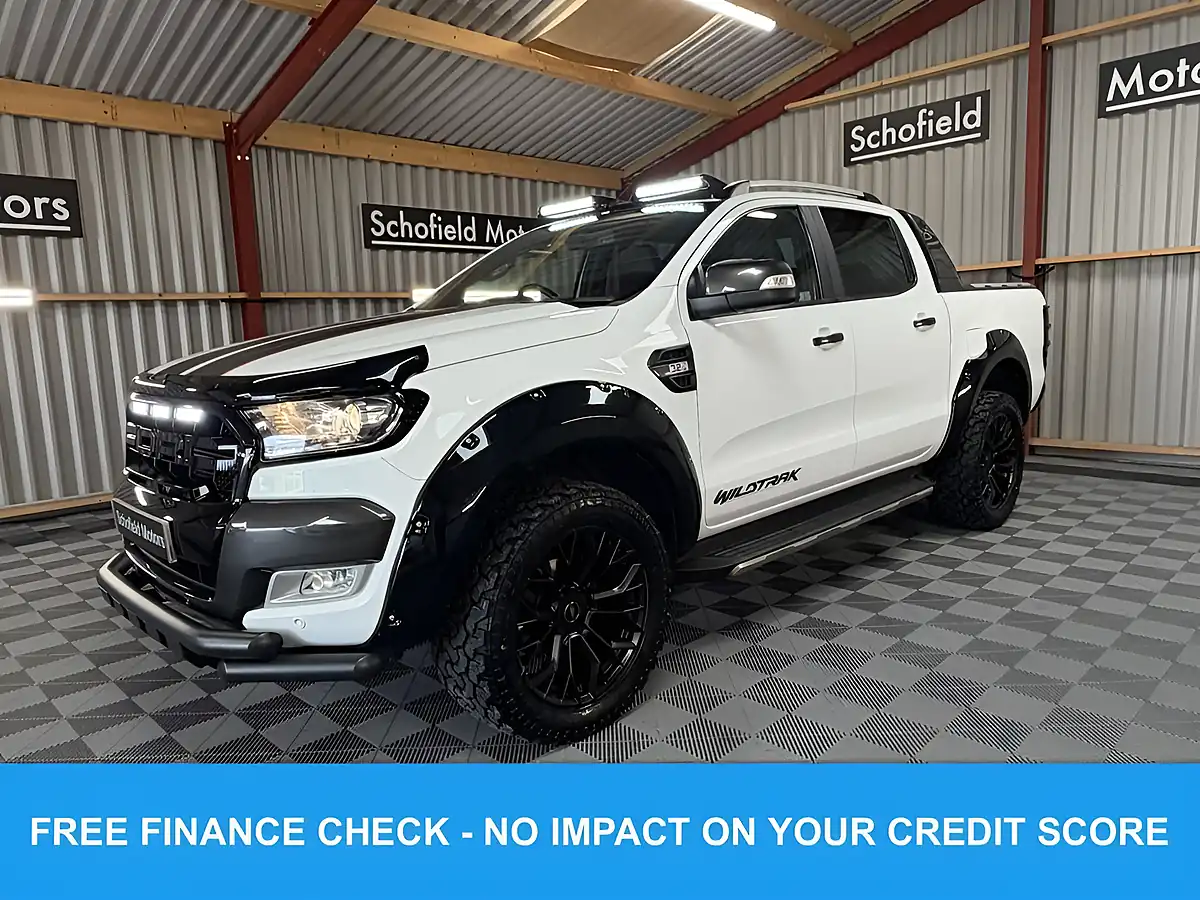 Used 2019 Ford Ranger Wildtrak White - Interior and Exterior details 3