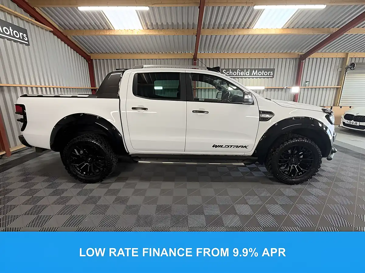 Used 2019 Ford Ranger Wildtrak White - Interior and Exterior details 5