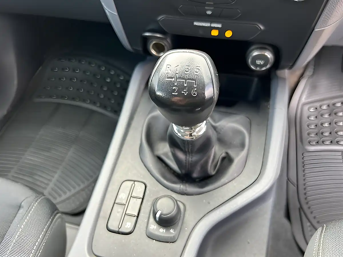 Used 2019 Ford Ranger Xlt White - Interior and Exterior details 10