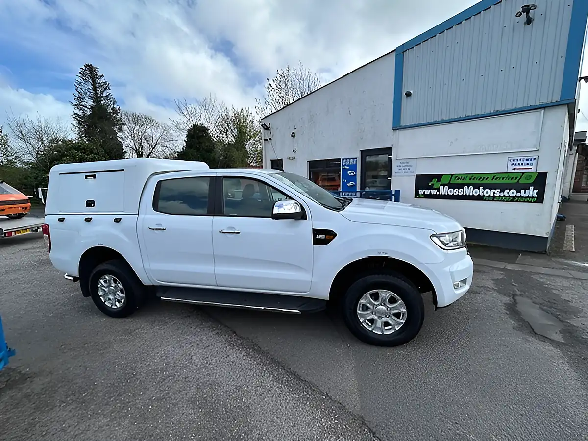 Used 2019 Ford Ranger Xlt White - Interior and Exterior details 17