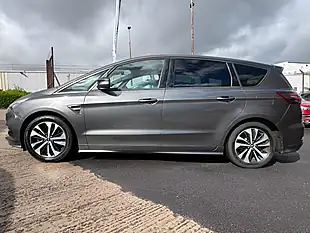Used 2019 Ford S-Max ST-Line Grey - Interior and Exterior details 10