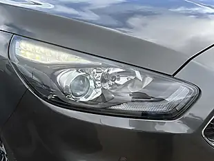 Used 2019 Ford S-Max ST-Line Grey - Interior and Exterior details 18