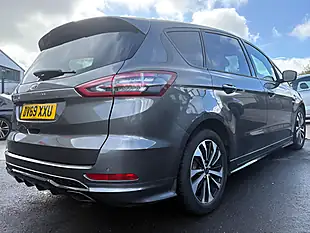 Used 2019 Ford S-Max ST-Line Grey - Interior and Exterior details 5