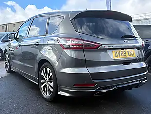 Used 2019 Ford S-Max ST-Line Grey - Interior and Exterior details 8