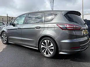 Used 2019 Ford S-Max ST-Line Grey - Interior and Exterior details 9