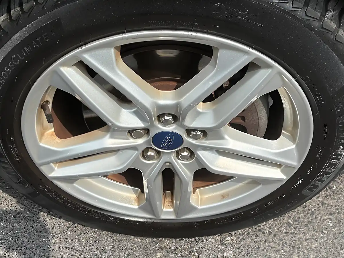 Used 2019 Ford S-Max Titanium Grey - Interior and Exterior details 14