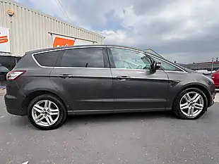 Used 2019 Ford S-Max Titanium Grey - Interior and Exterior details 4