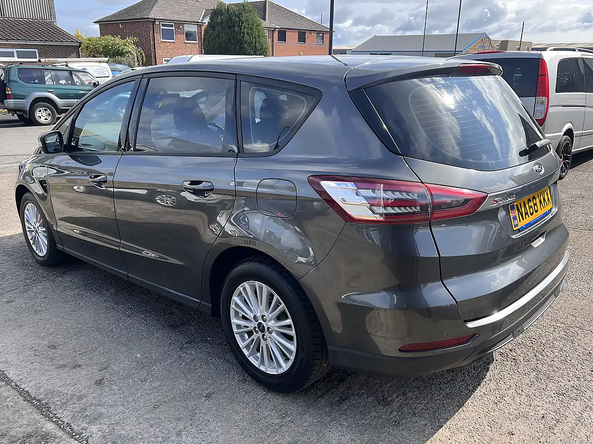 Used 2019 Ford S-Max Zetec Magnetic Grey Metallic - Interior and Exterior details 9