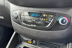 Used 2019 Ford Tourneo Courier Titanium Silver - Interior and Exterior details 20