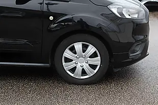 Used 2019 Ford Tourneo Courier Zetec Black - Interior and Exterior details 6