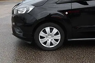 Used 2019 Ford Tourneo Courier Zetec Black - Interior and Exterior details 9