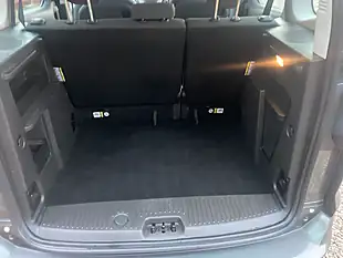 Used 2019 Ford Tourneo Courier Zetec Grey - Interior and Exterior details 11