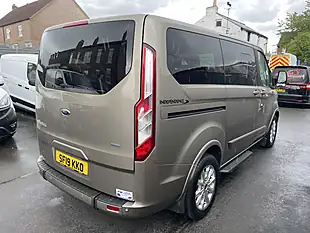 Used 2019 Ford Tourneo Custom Independence RS 6 SEAT Crew Gold - Interior and Exterior details 9