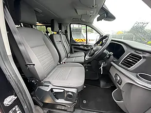 Used 2019 Ford Tourneo Custom Independence RS 6 SEAT Crew Van Black - Interior and Exterior details 9