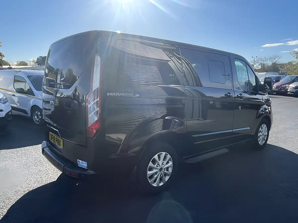 Used 2019 Ford Tourneo Custom Independence RS Black - Interior and Exterior details 7