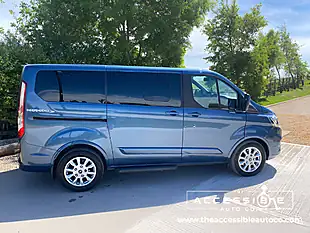 Used 2019 Ford Tourneo Custom Independence RS Blue - Interior and Exterior details 6