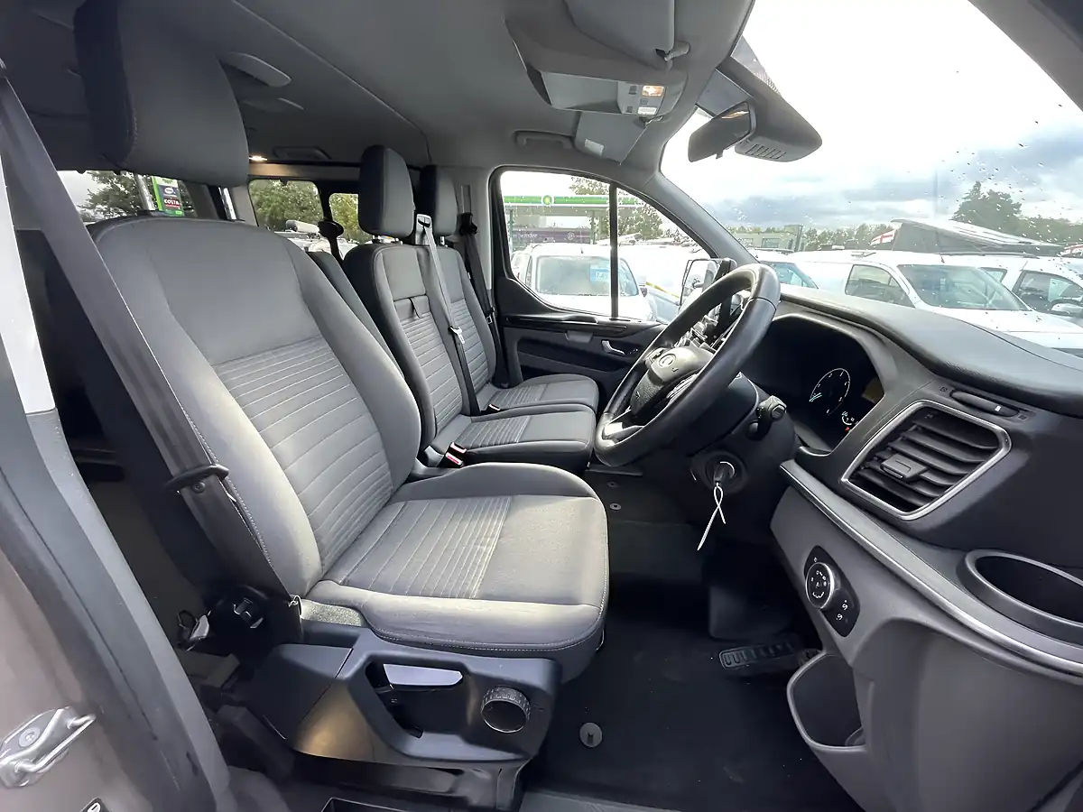 Used 2019 Ford Tourneo Custom Independence RS Silver - Interior and Exterior details 10