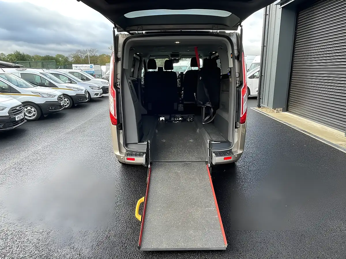 Used 2019 Ford Tourneo Custom Independence RS Silver - Interior and Exterior details 13