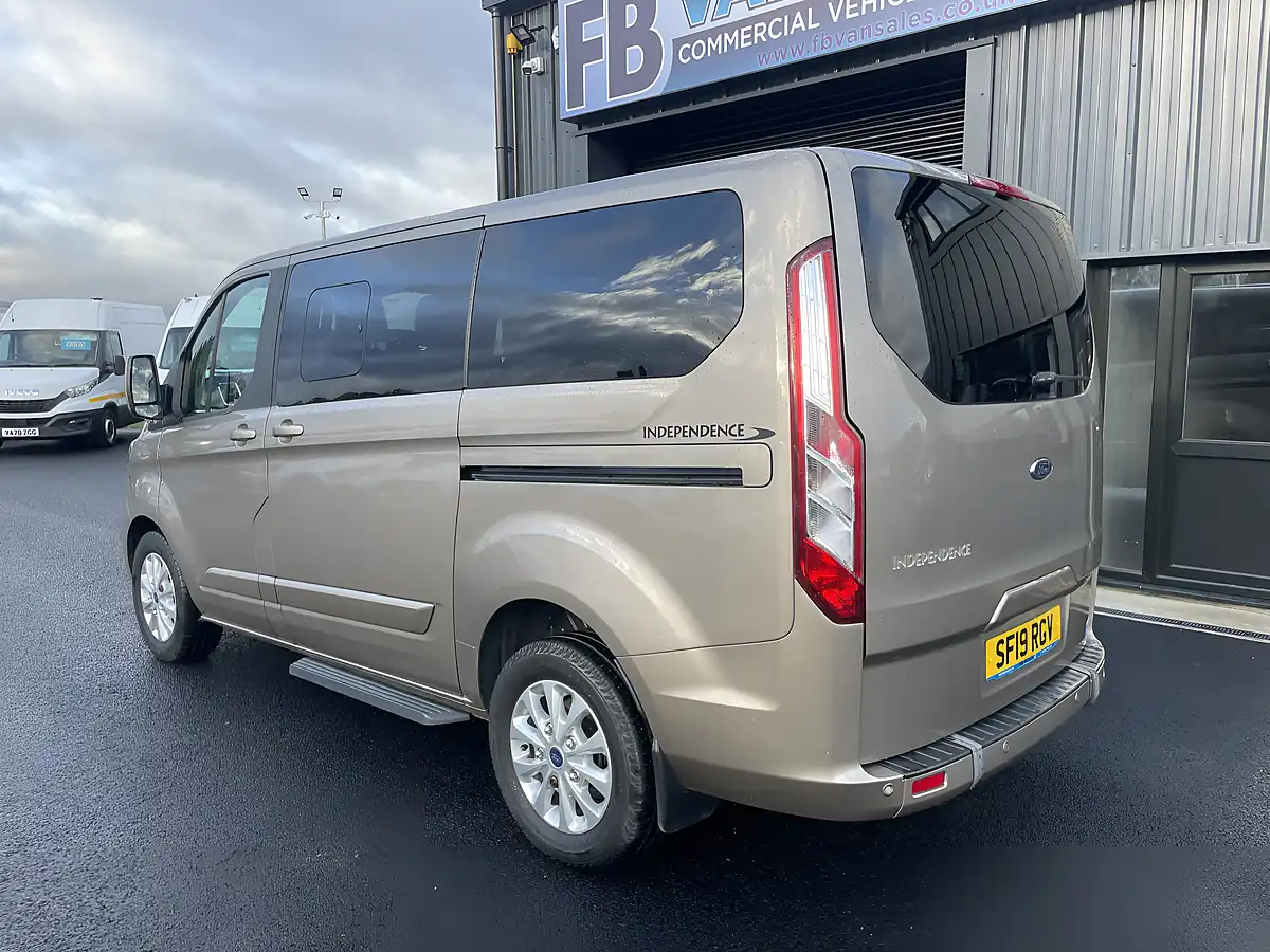 Used 2019 Ford Tourneo Custom Independence RS Silver - Interior and Exterior details 7