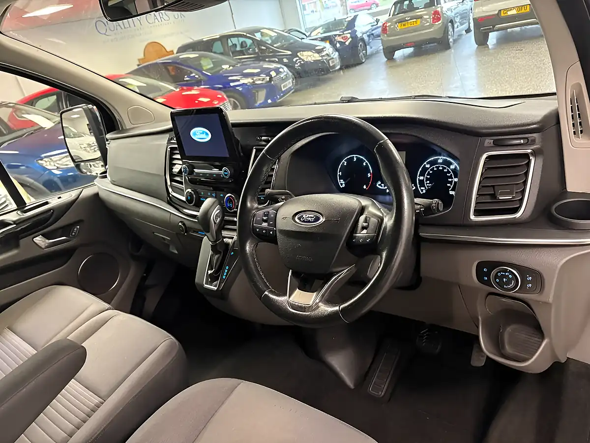 Used 2019 Ford Tourneo Custom Titanium Black - Interior and Exterior details 2