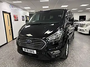 Used 2019 Ford Tourneo Custom Titanium Black - Interior and Exterior details 9