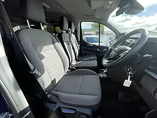 Used 2019 Ford Tourneo Custom Titanium Blue - Interior and Exterior details 10