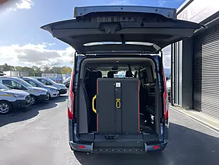 Used 2019 Ford Tourneo Custom Titanium Blue - Interior and Exterior details 12