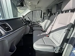 Used 2019 Ford Tourneo Custom Titanium Blue - Interior and Exterior details 17