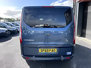 Used 2019 Ford Tourneo Custom Titanium Blue - Interior and Exterior details 6