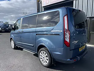 Used 2019 Ford Tourneo Custom Titanium Blue - Interior and Exterior details 7
