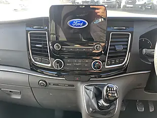 Used 2019 Ford Tourneo Custom Titanium Blue - Interior and Exterior details 9