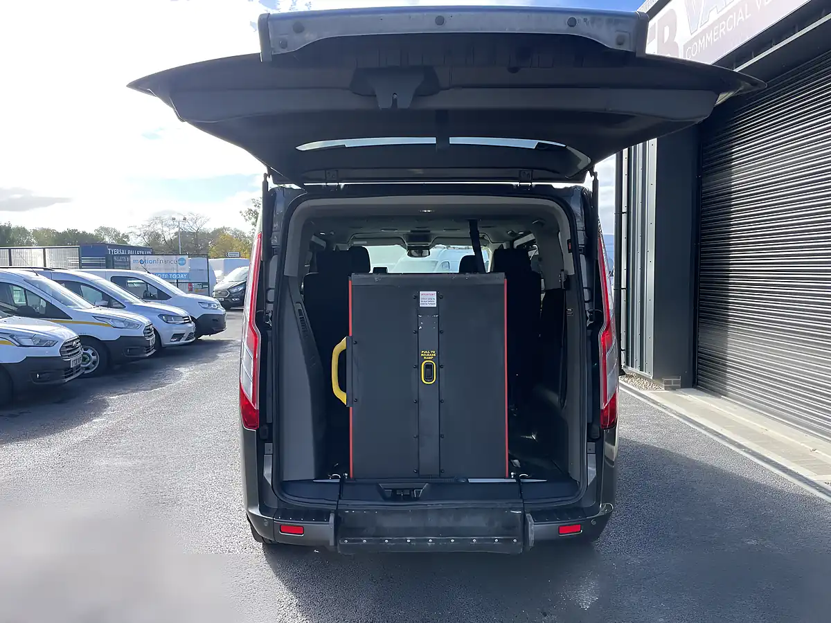 Used 2019 Ford Tourneo Custom Titanium Grey - Interior and Exterior details 12