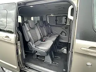 Used 2019 Ford Tourneo Custom Titanium Silver - Interior and Exterior details 10