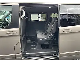 Used 2019 Ford Tourneo Custom Titanium Silver - Interior and Exterior details 15