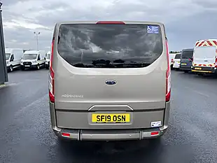 Used 2019 Ford Tourneo Custom Titanium Silver - Interior and Exterior details 5