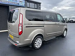 Used 2019 Ford Tourneo Custom Titanium Silver - Interior and Exterior details 6